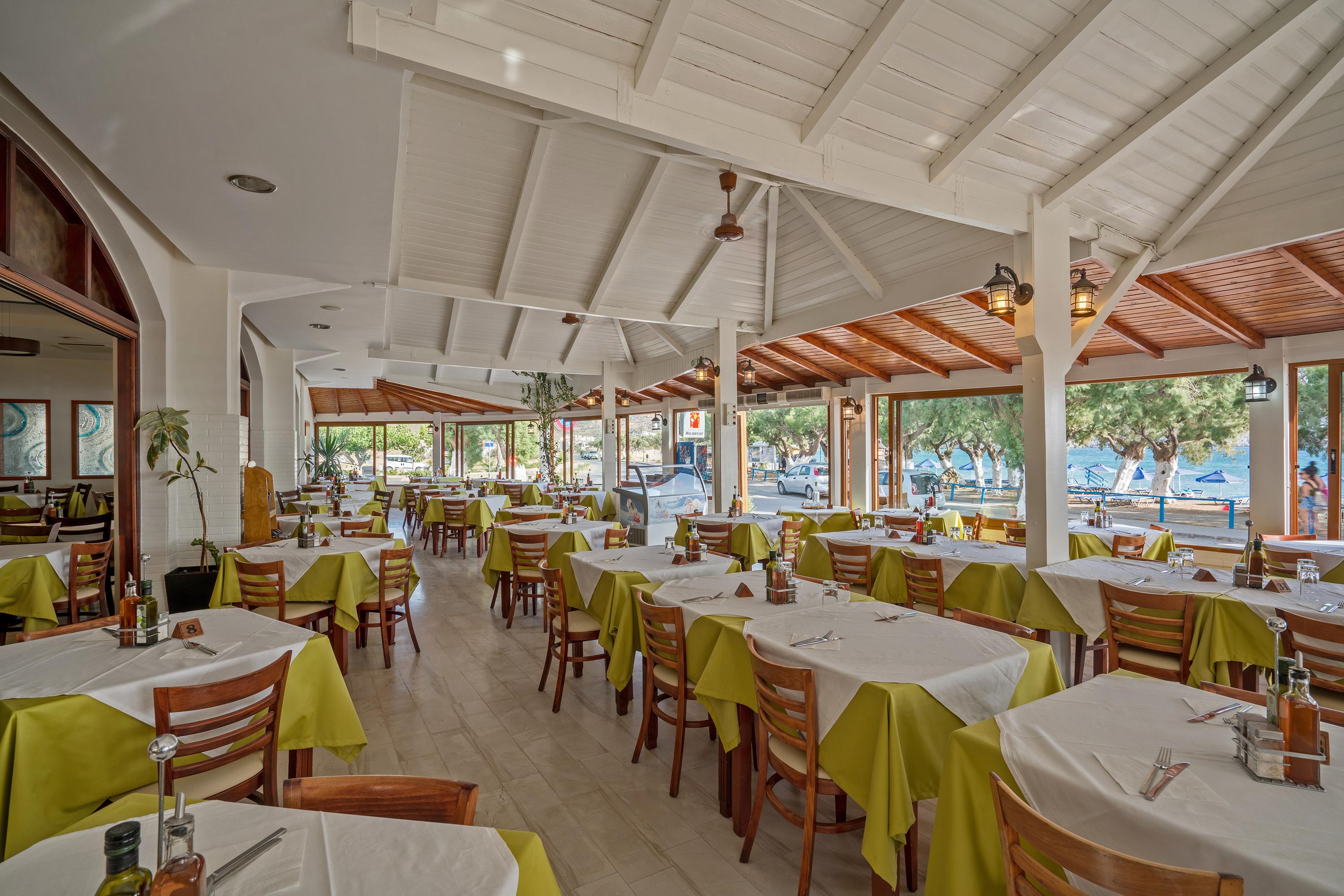 Alianthos Beach Hotel Plakiász Kültér fotó