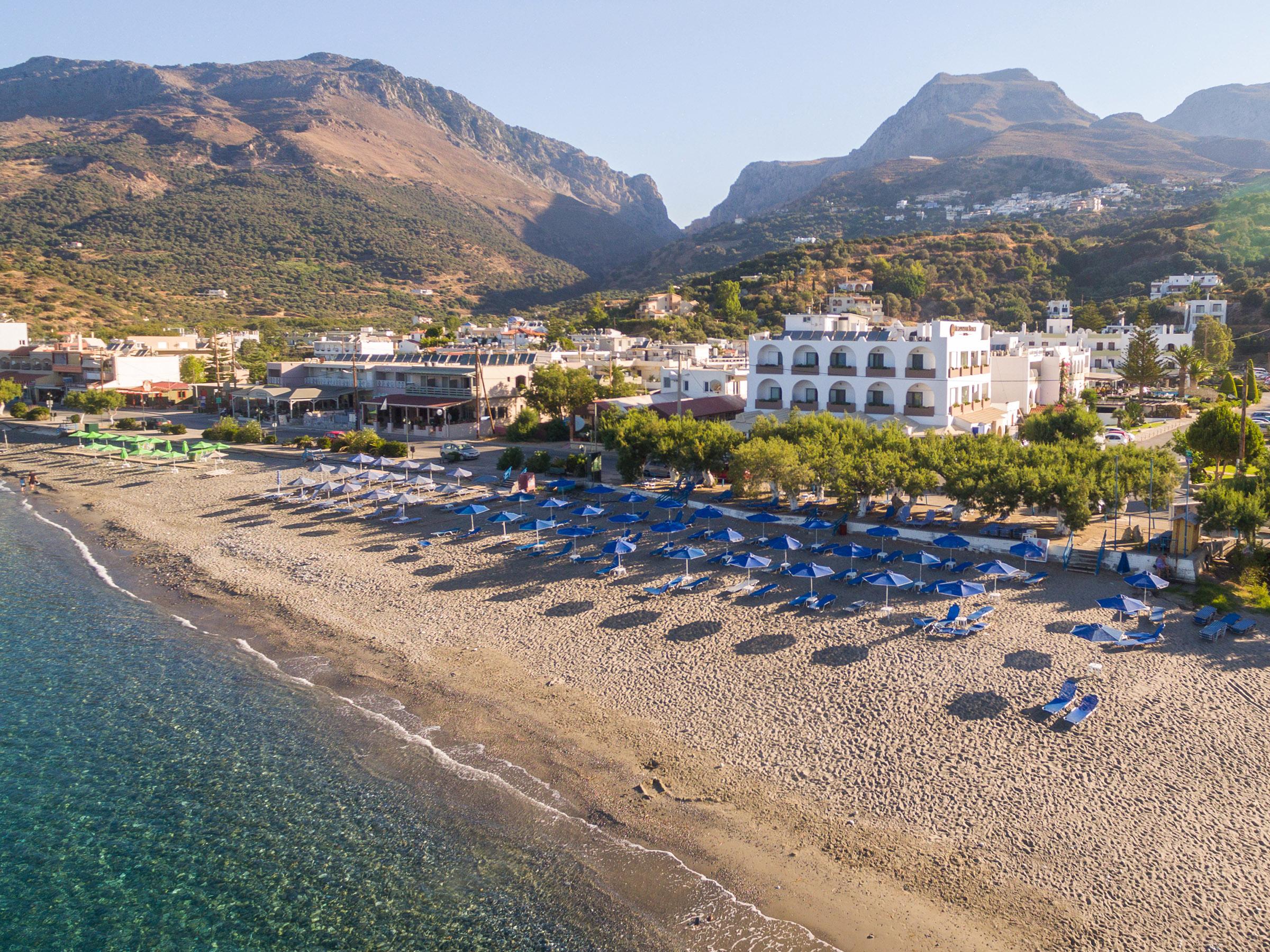 Alianthos Beach Hotel Plakiász Kültér fotó