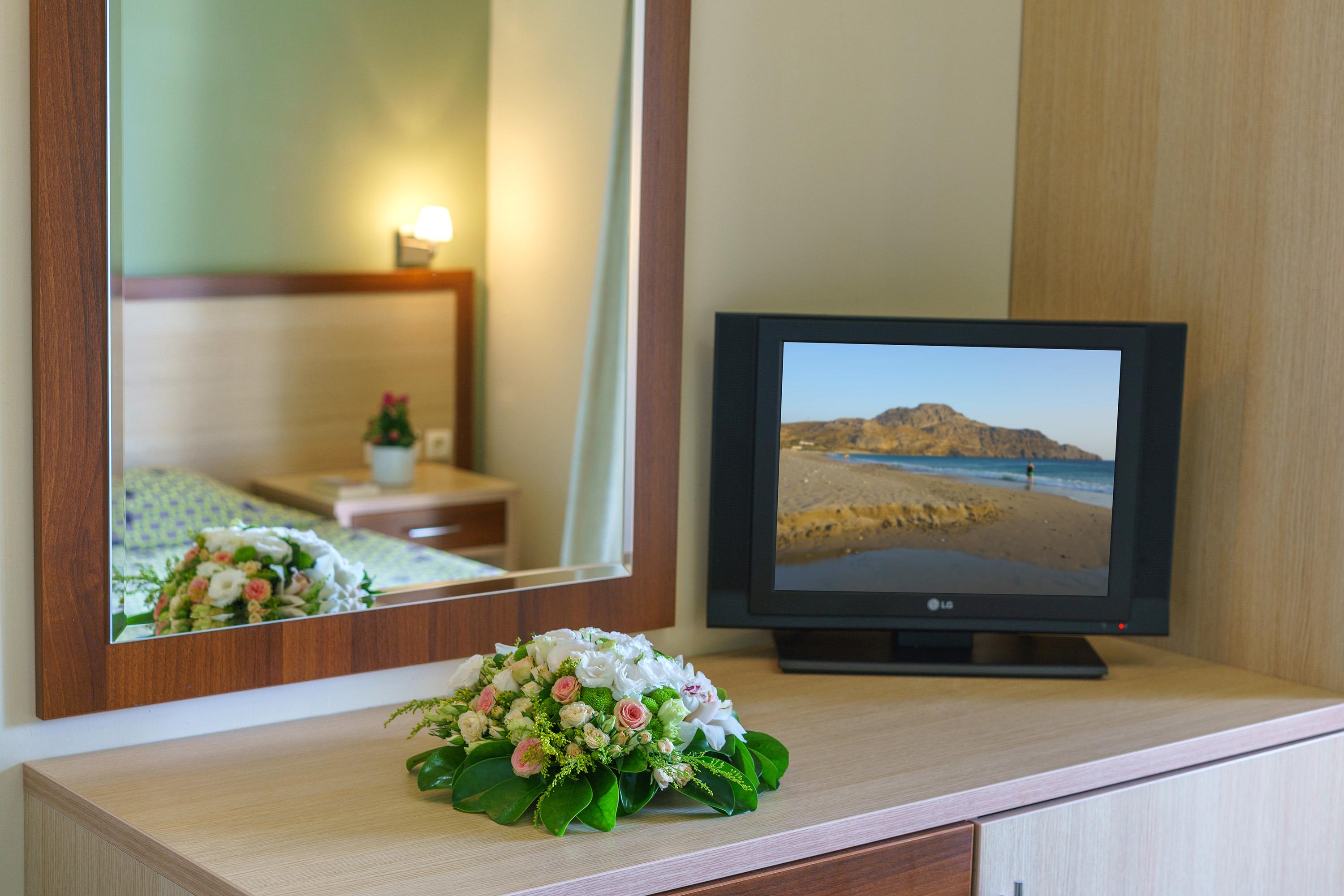 Alianthos Beach Hotel Plakiász Kültér fotó
