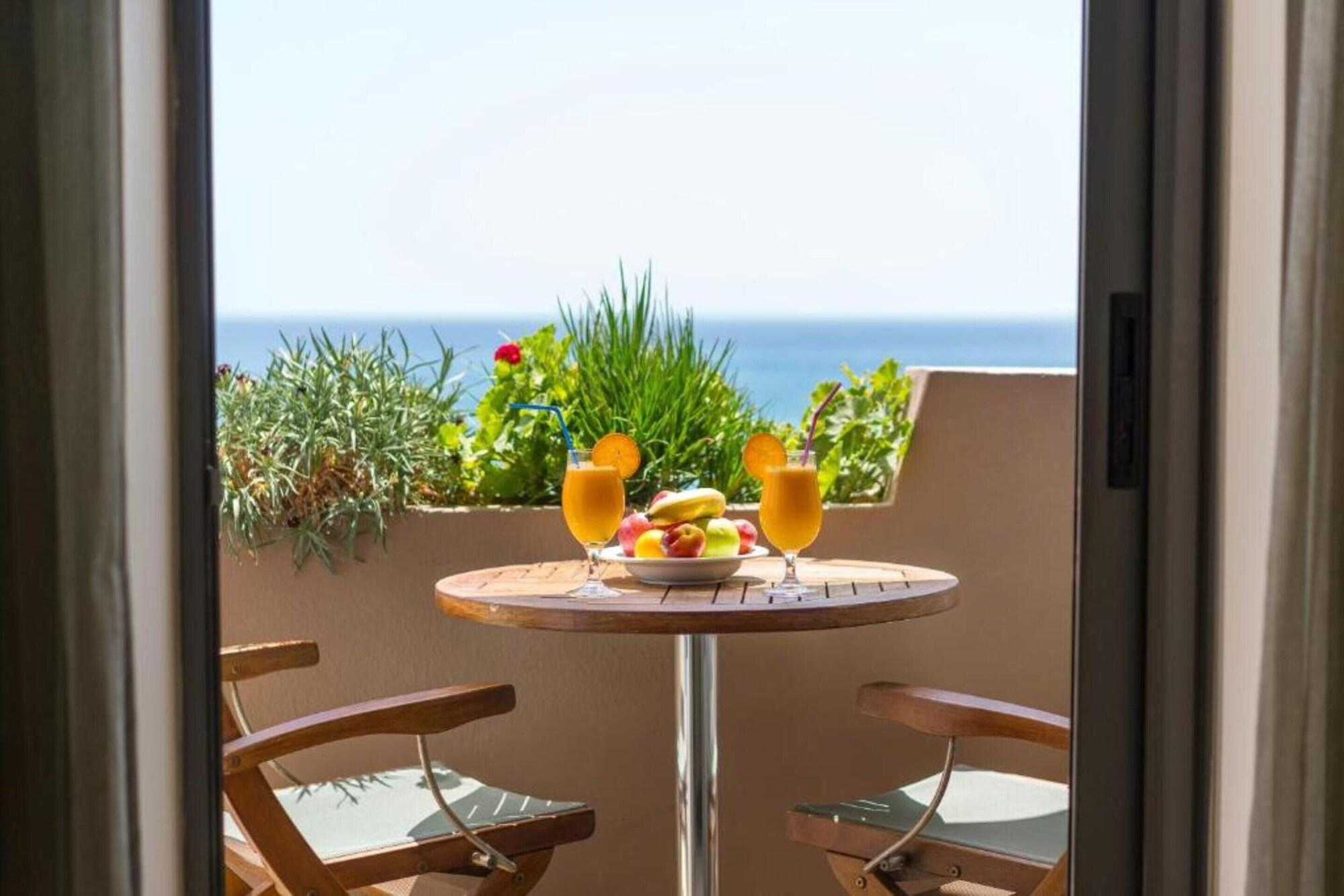 Alianthos Beach Hotel Plakiász Kültér fotó